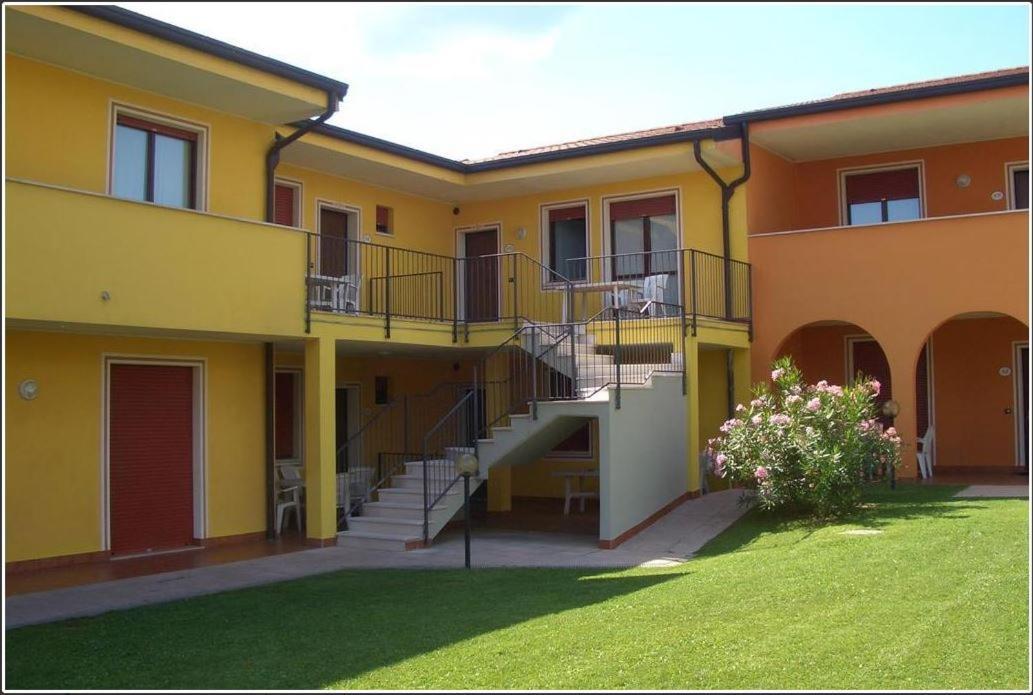 פסקיארה דל גארדה Vida Loca Apartments La Meridiana מראה חיצוני תמונה